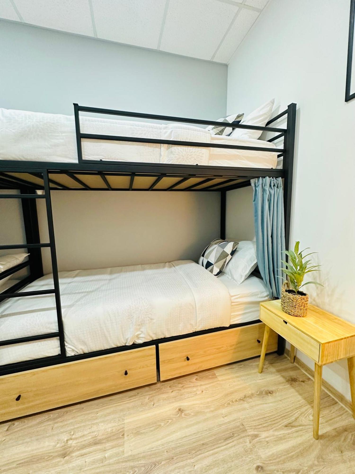 Cosy Koala Hostel Тбилиси Экстерьер фото